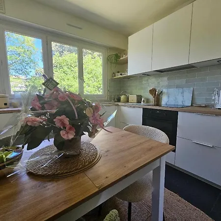 Jasmin Doux Apartment *